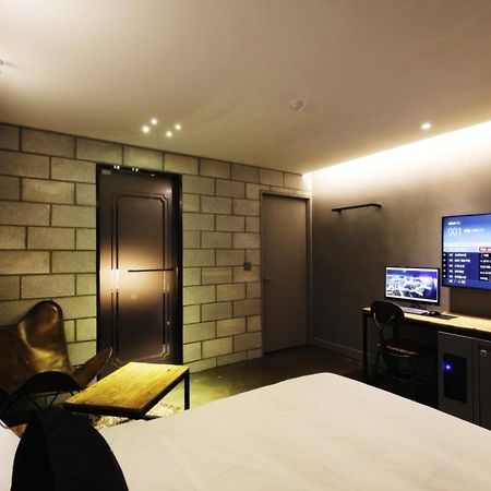 Mari Hotel Cheongju Extérieur photo