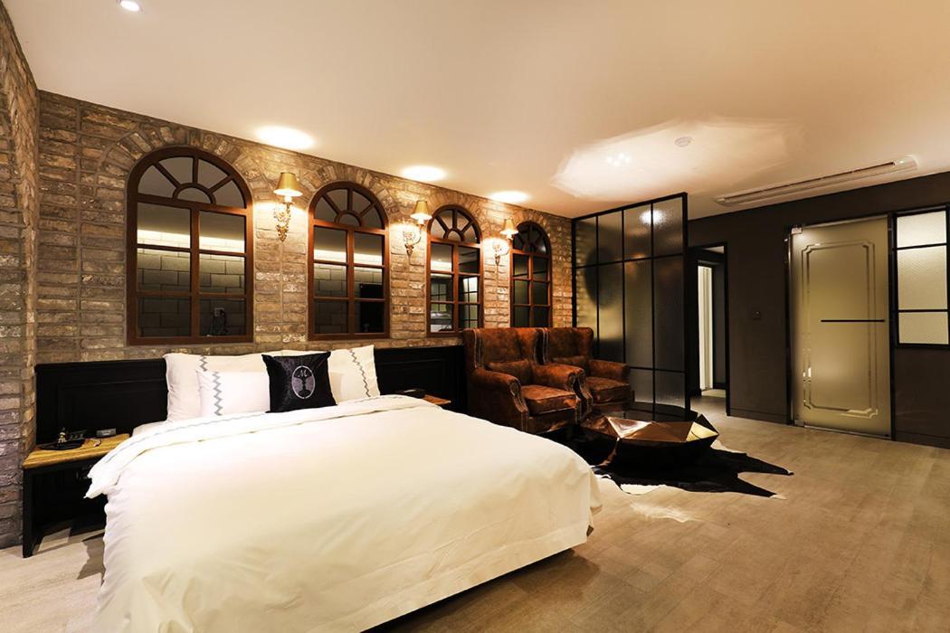 Mari Hotel Cheongju Extérieur photo