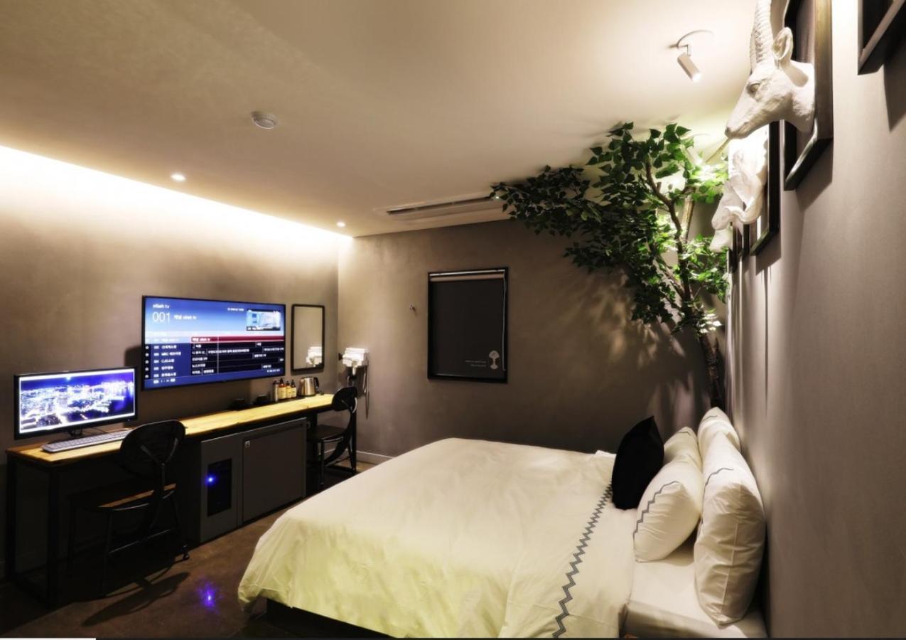 Mari Hotel Cheongju Extérieur photo